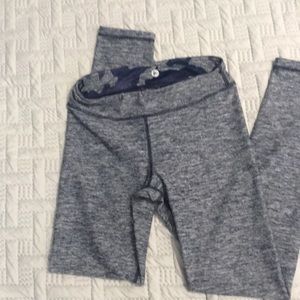 90 Degree by Reflex reversible leggings, size 8